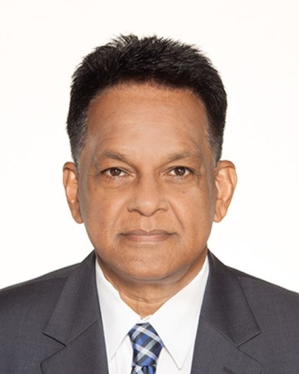 A man in a suit and tie.